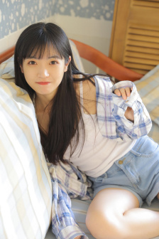 美女自慰